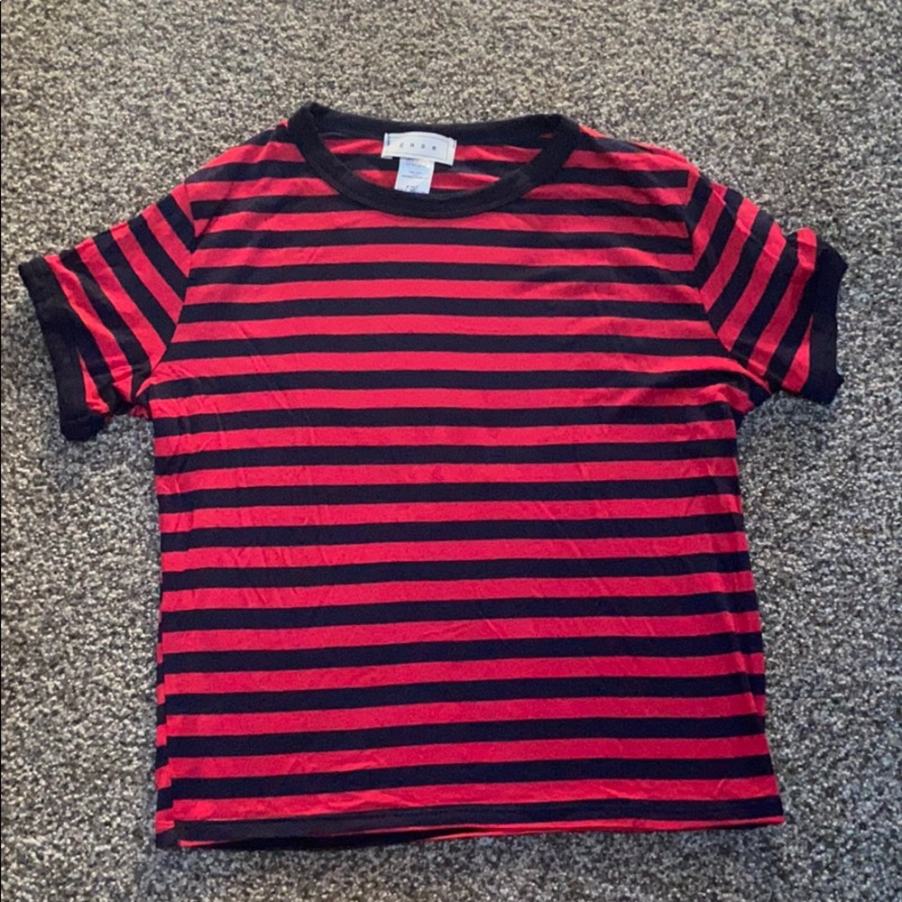 Red and blue gaze shirt!